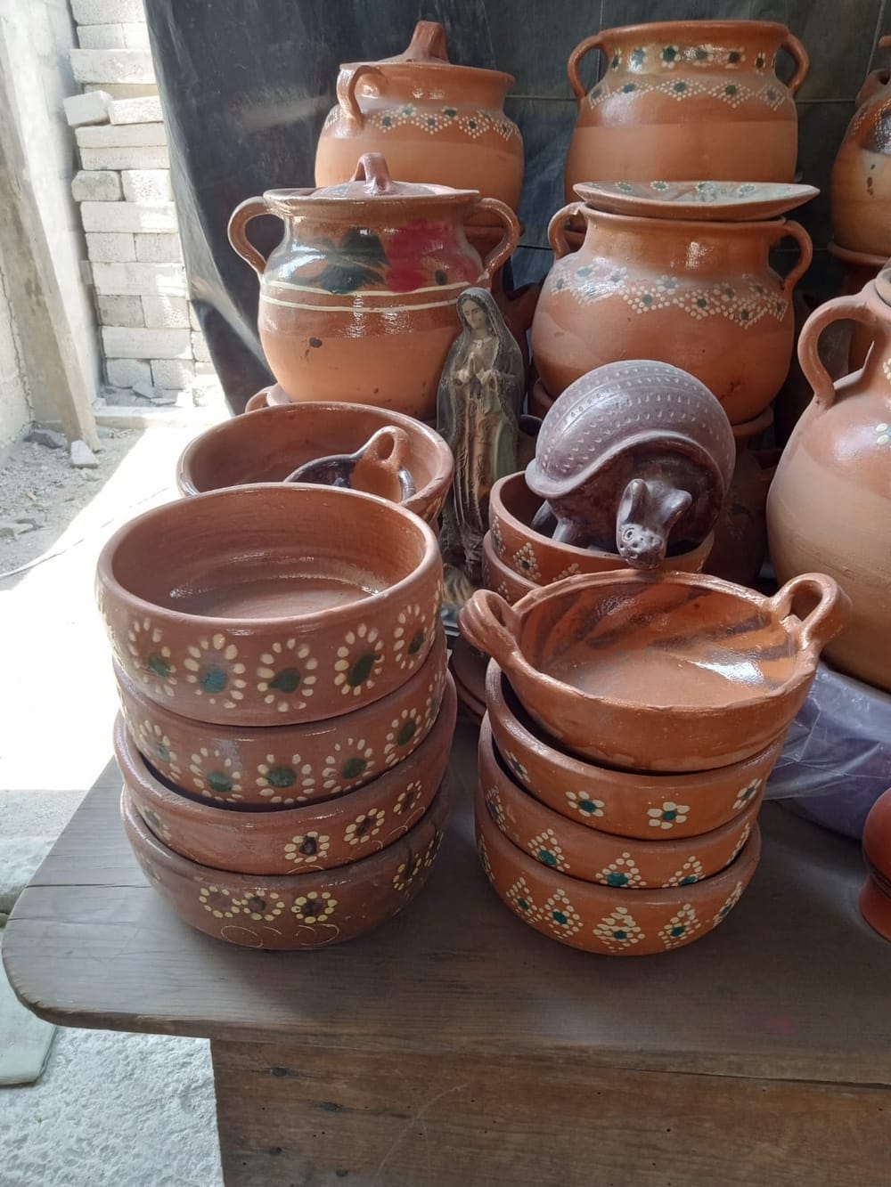 Clay Pots & Tableware